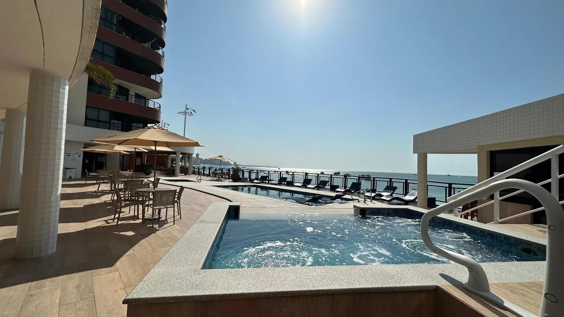 Hotel Iate Plaza - Flat 312 Particular