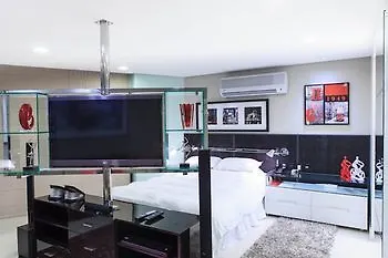 Hotel Iate Plaza - Flat 312 Particular